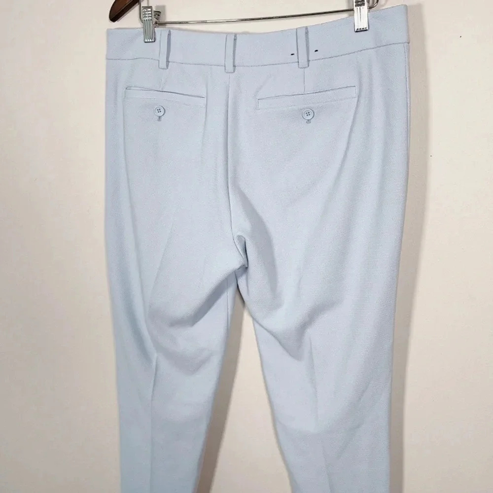 Club Monaco Remi Textured Pant - Picture 9 of 14